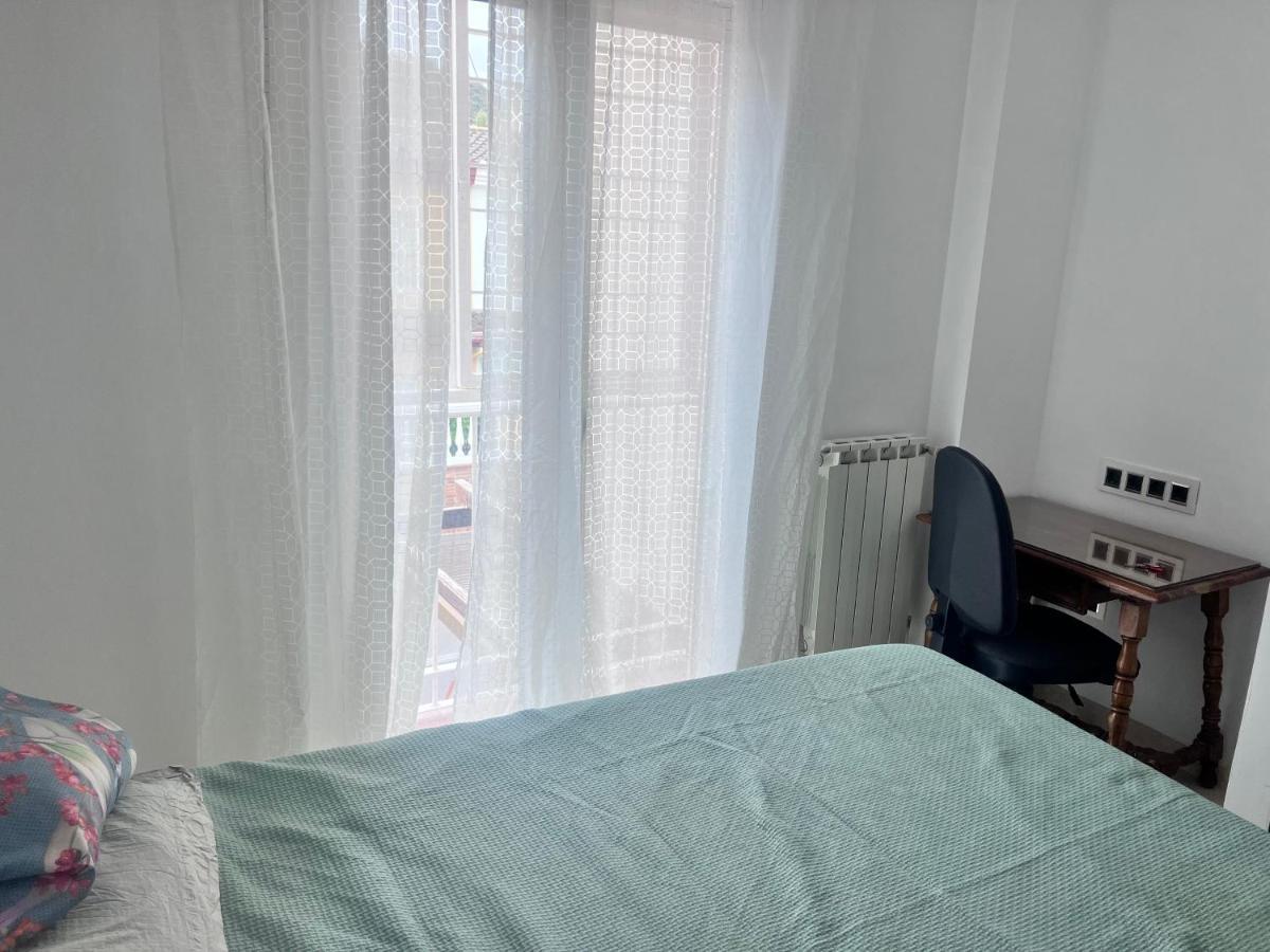 Casa Ideal Familias Y Grupos Con Balcones Exterior Soleada Patios Cerca Alhambra, Sierra Nevada, Rio Genil, Lancha Del Genil, Parque Llano Y Reloj Del Sol Con Barbacoas, Campo De Futbol, Circuito Gimnasia Apartment Granada Ngoại thất bức ảnh